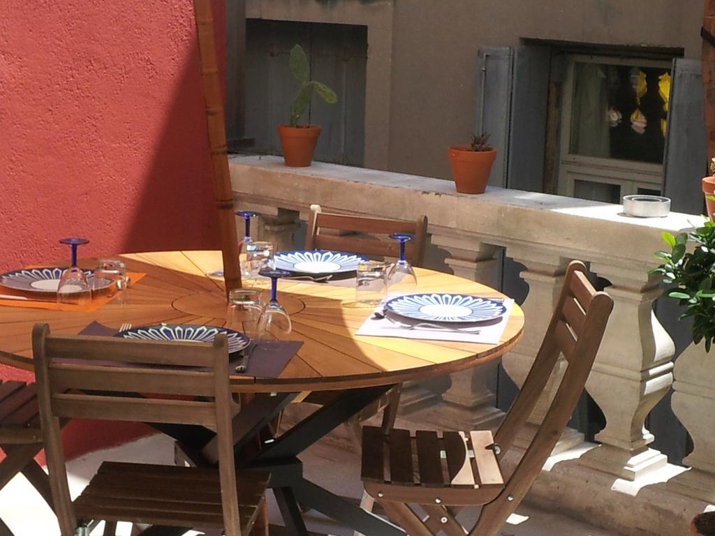 La Terrasse Du Marche Aux Fleurs Daire Montpellier Dış mekan fotoğraf